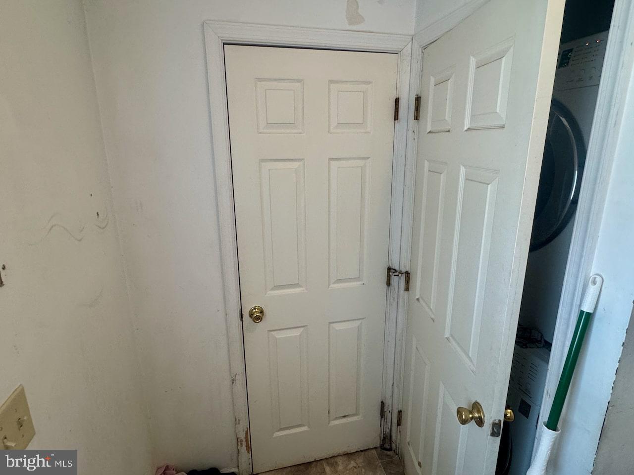 414 S Franklin St Property Photo 22