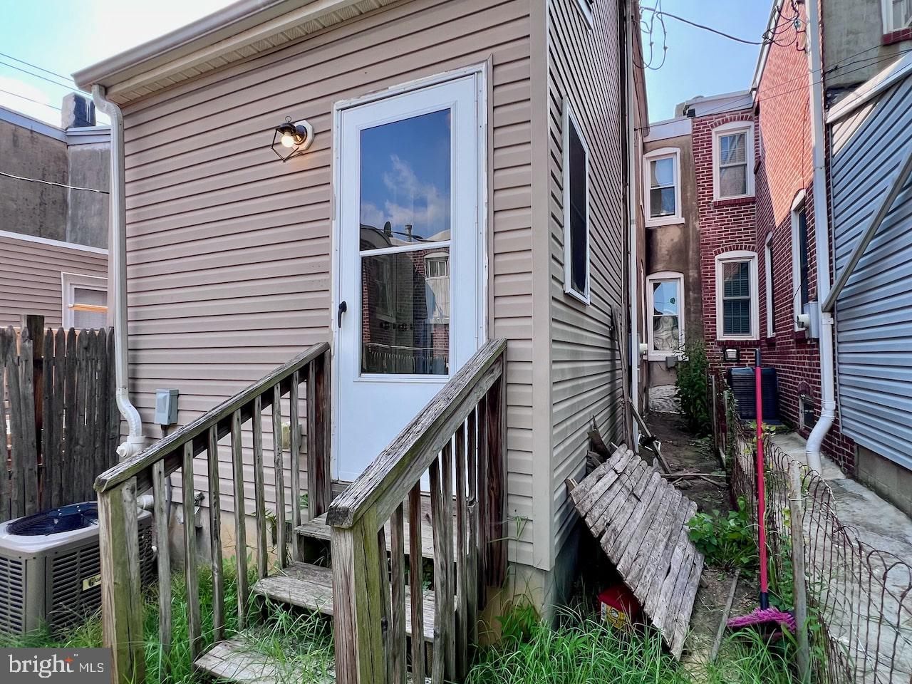 414 S Franklin St Property Photo 54