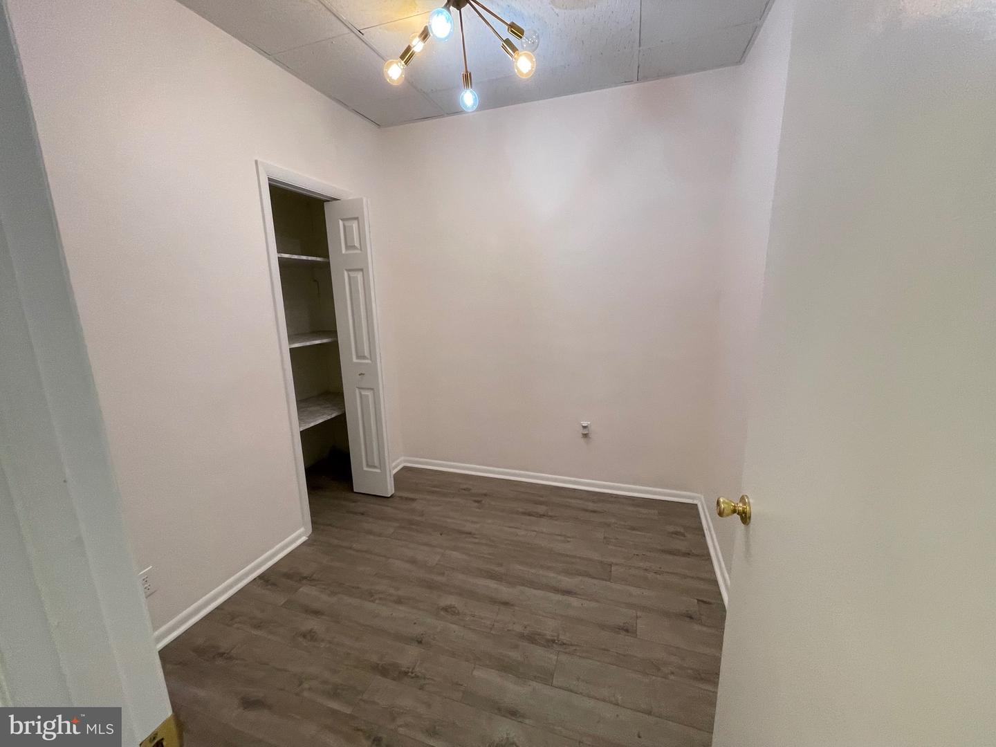 1401 Pennsylvania Ave #103 Property Photo 6