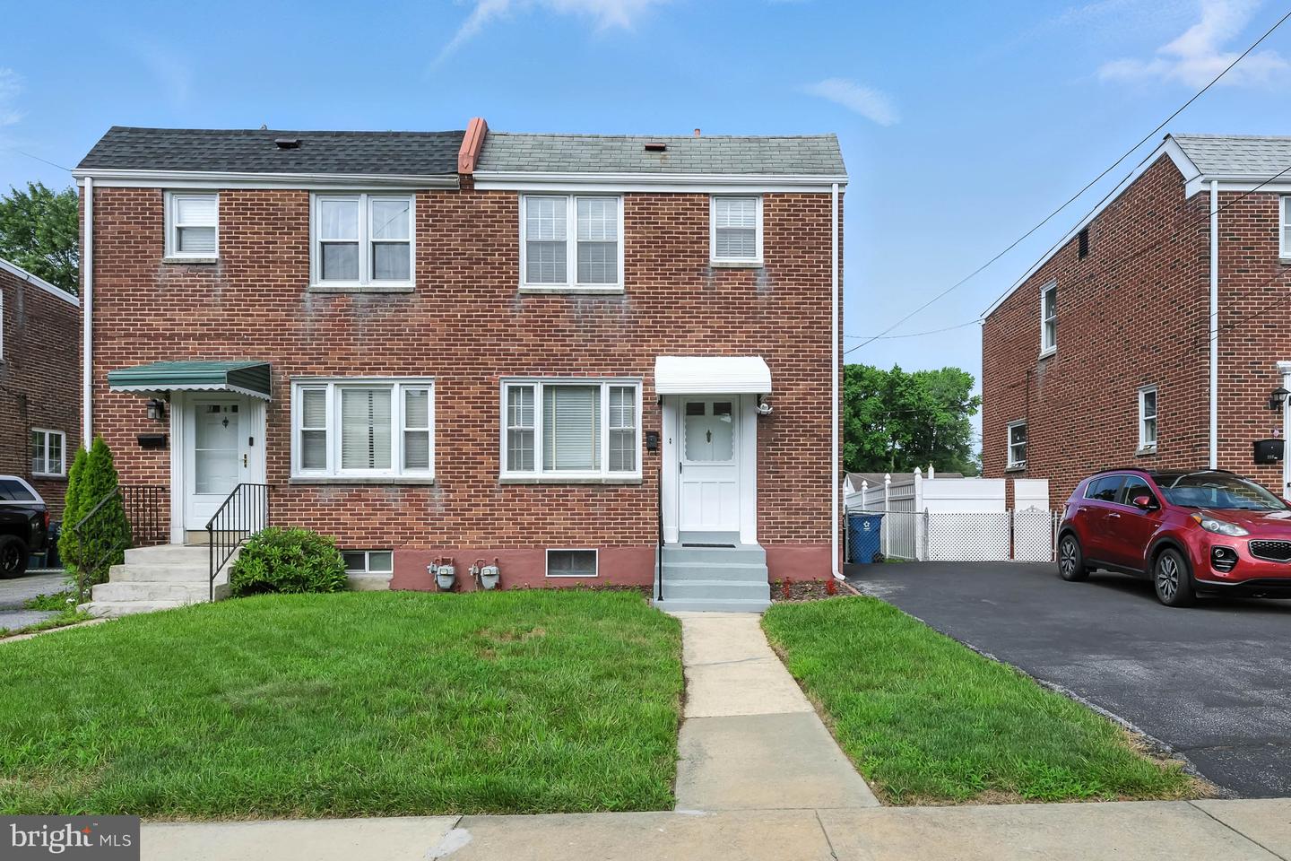 217 Locust Ave Property Photo 1