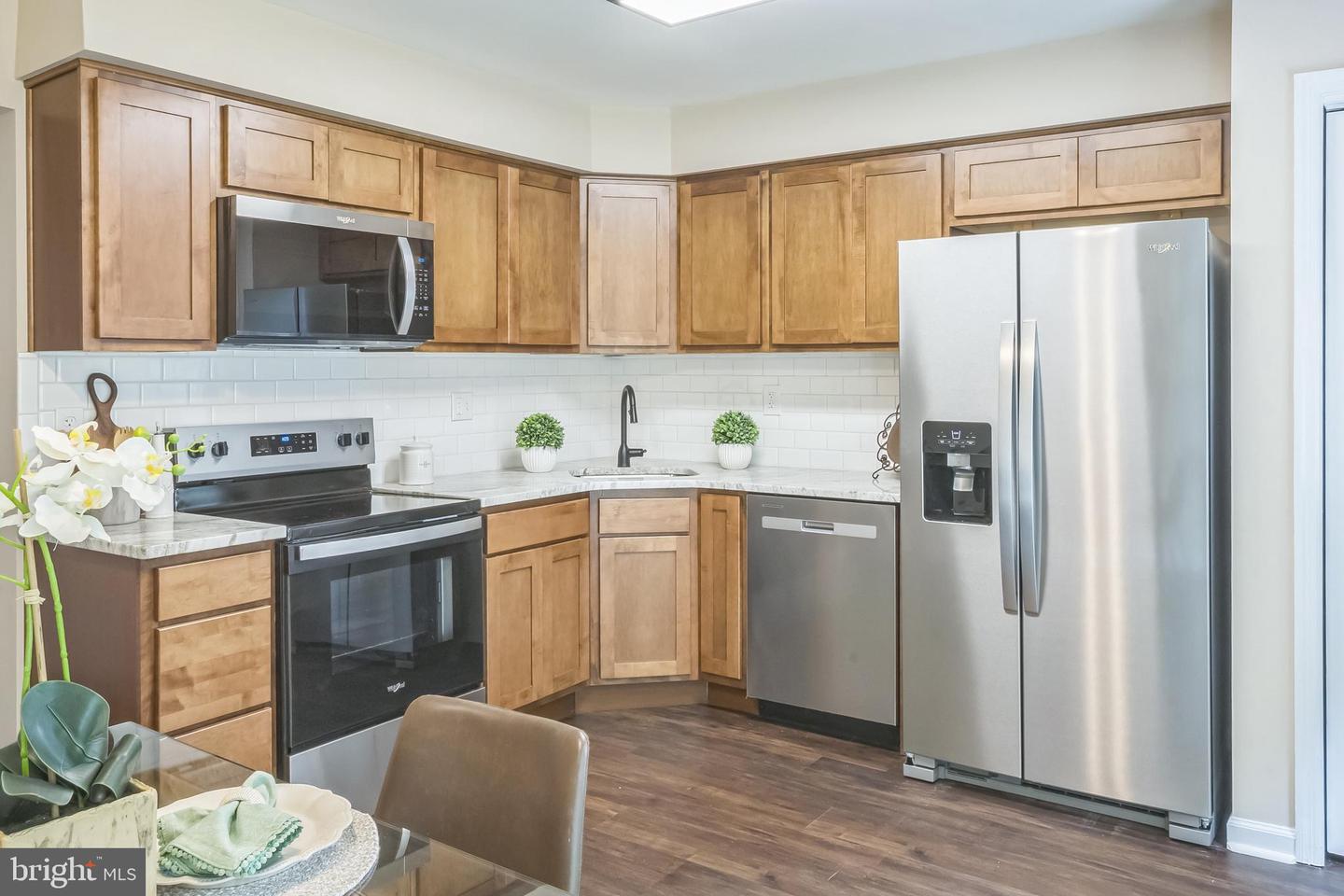 5407 Jenmatt Dr Property Photo 9
