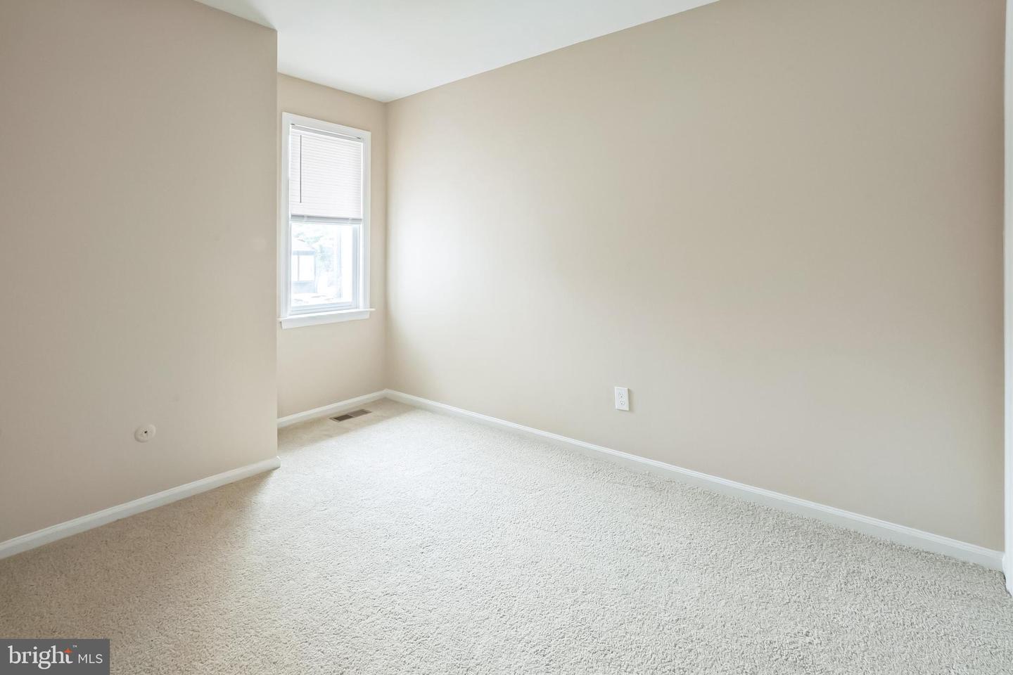 5407 Jenmatt Dr Property Photo 23