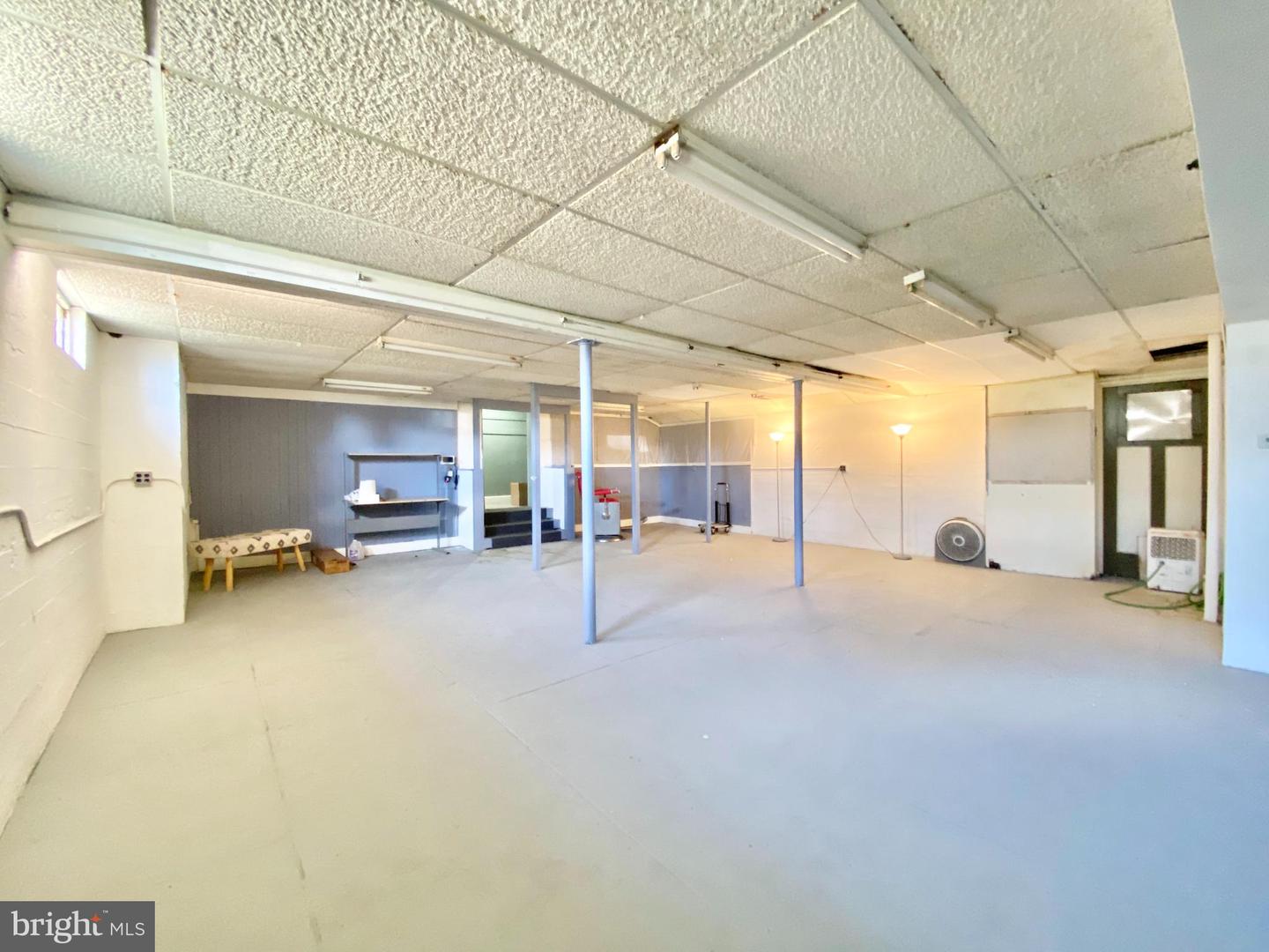 8 Commonwealth Ave Property Photo 20