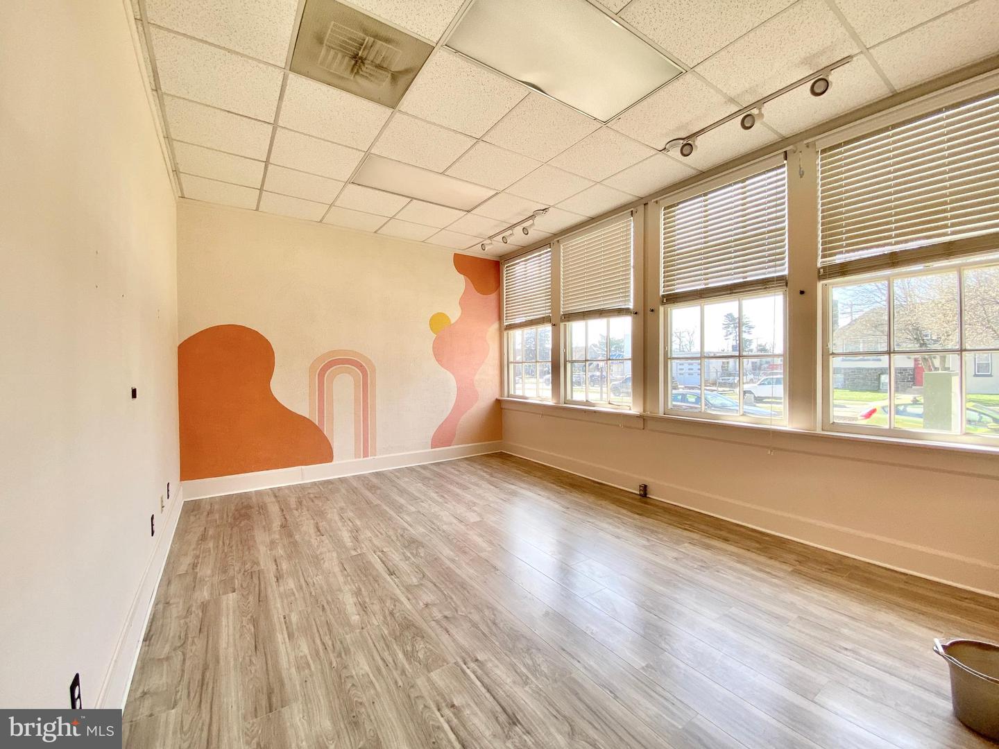 8 Commonwealth Ave Property Photo 31