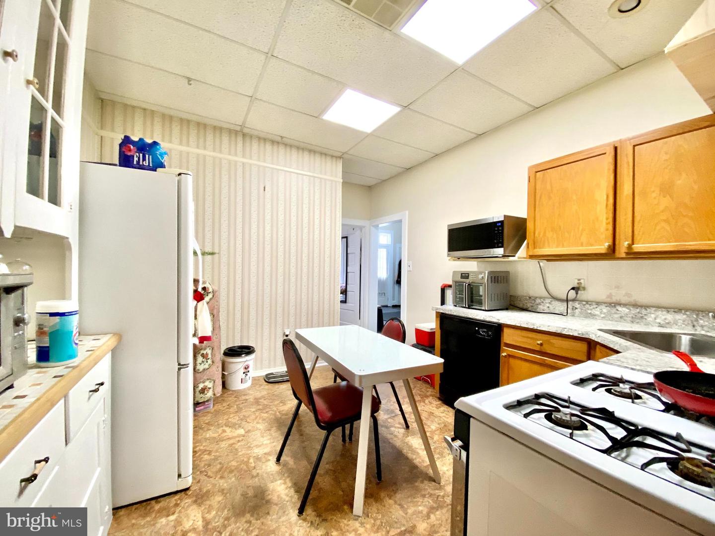 8 Commonwealth Ave Property Photo 63