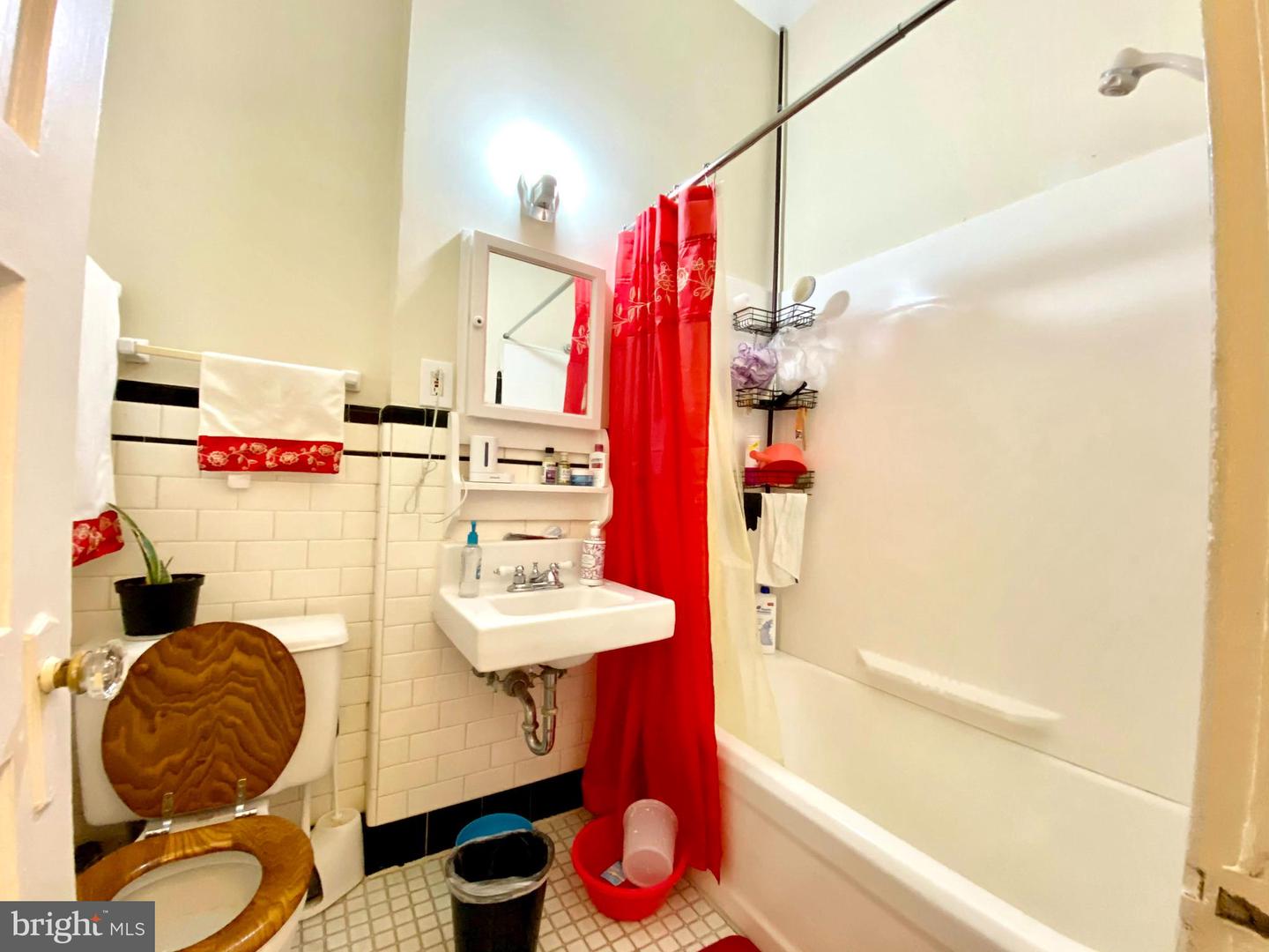 8 Commonwealth Ave Property Photo 64