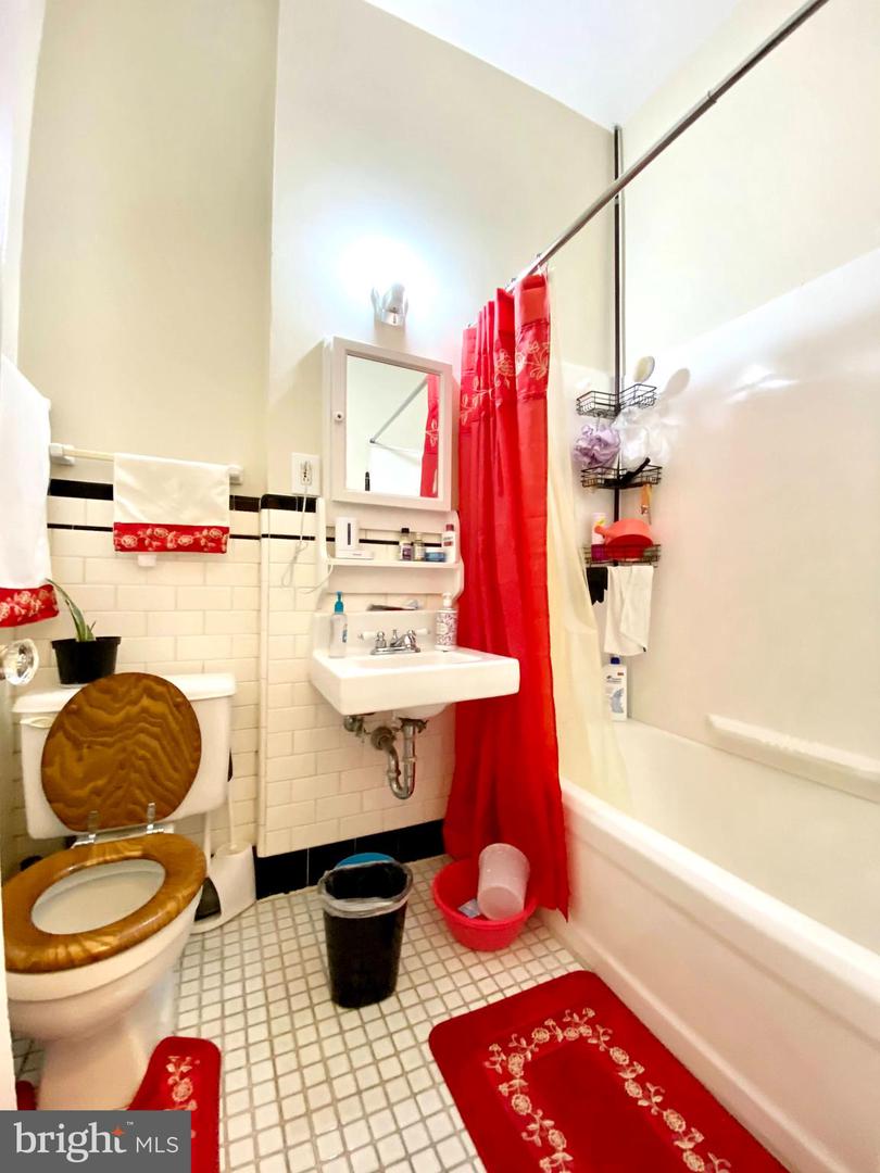 8 Commonwealth Ave Property Photo 65