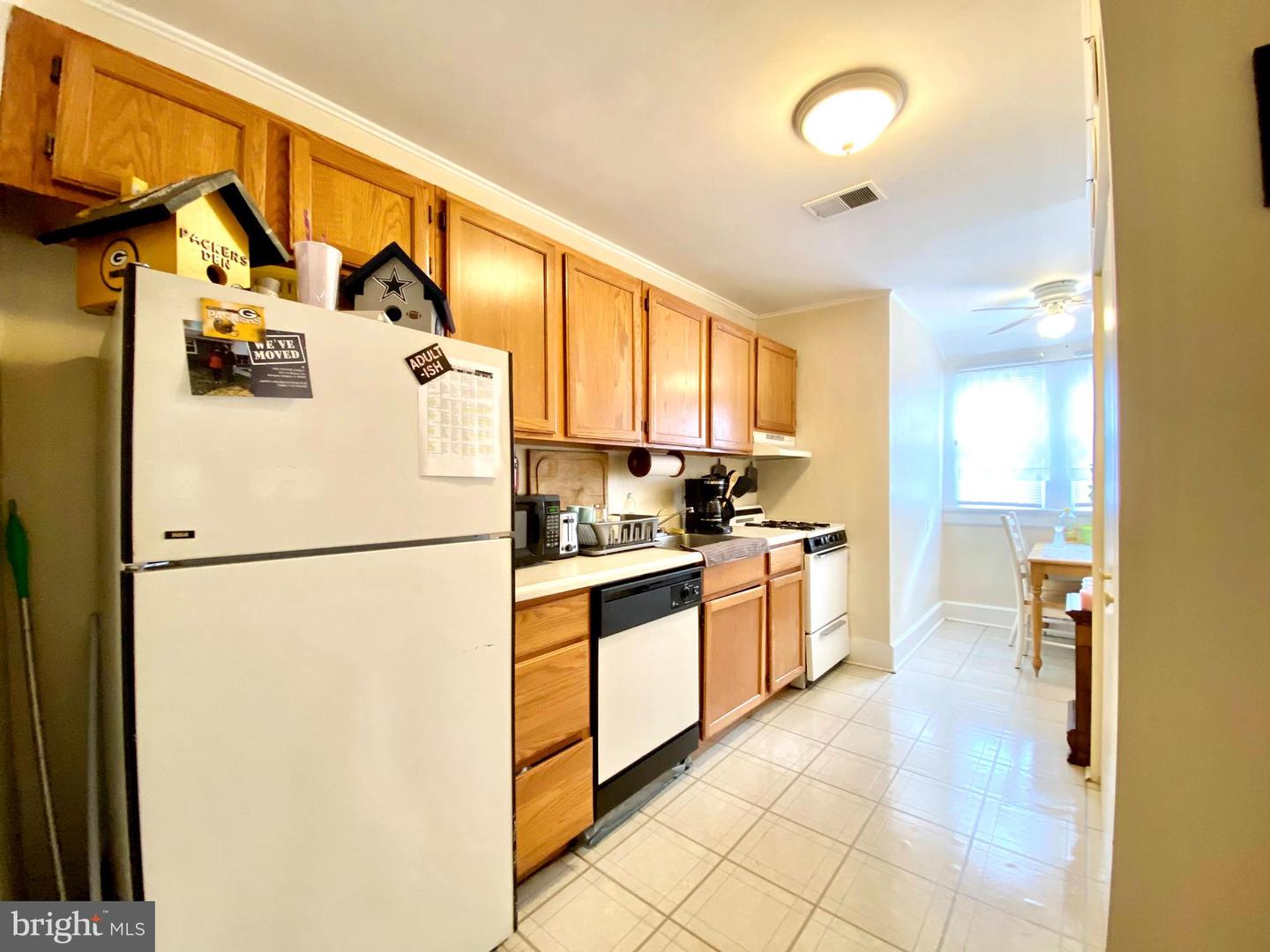 8 Commonwealth Ave Property Photo 68