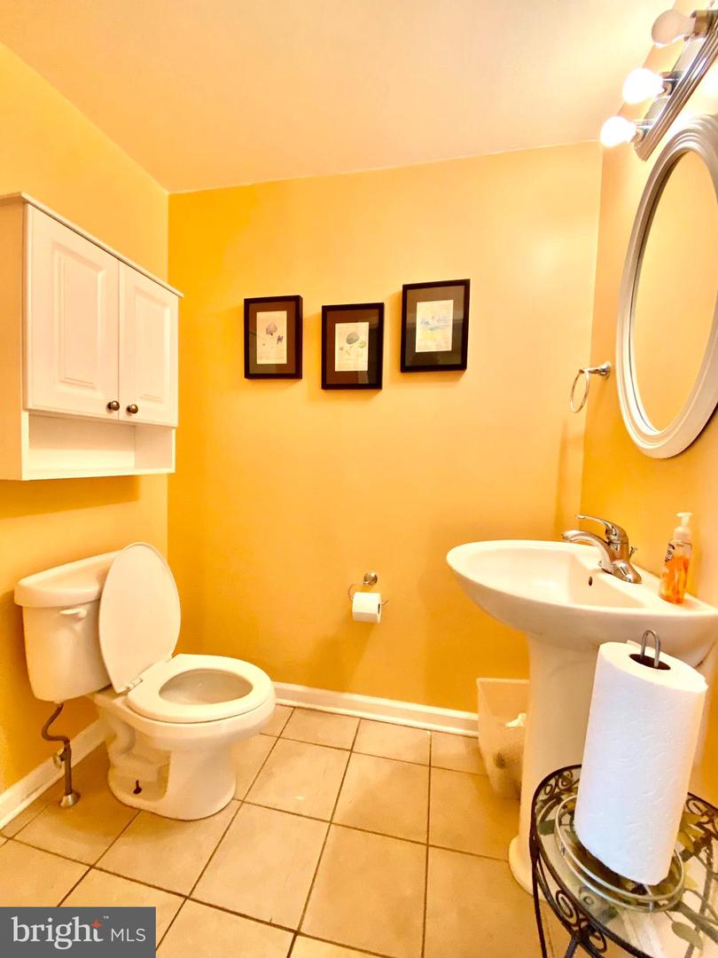 8 Commonwealth Ave Property Photo 83