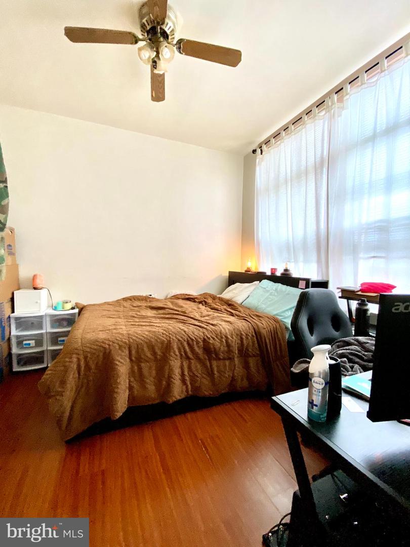 8 Commonwealth Ave Property Photo 100