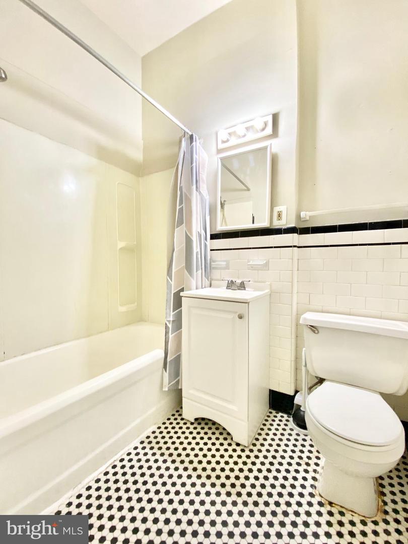 8 Commonwealth Ave Property Photo 139