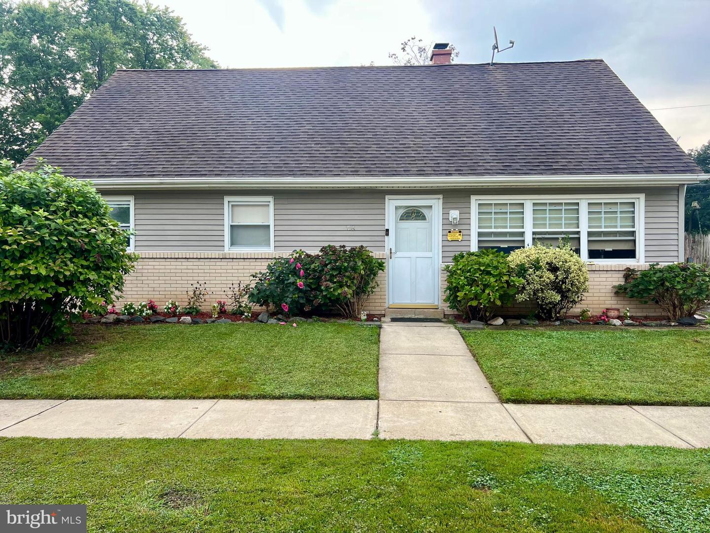 18 Reybold Dr Property Photo 1