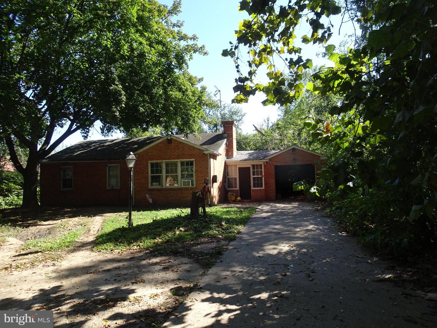 3014 New Castle Ave Property Photo 7