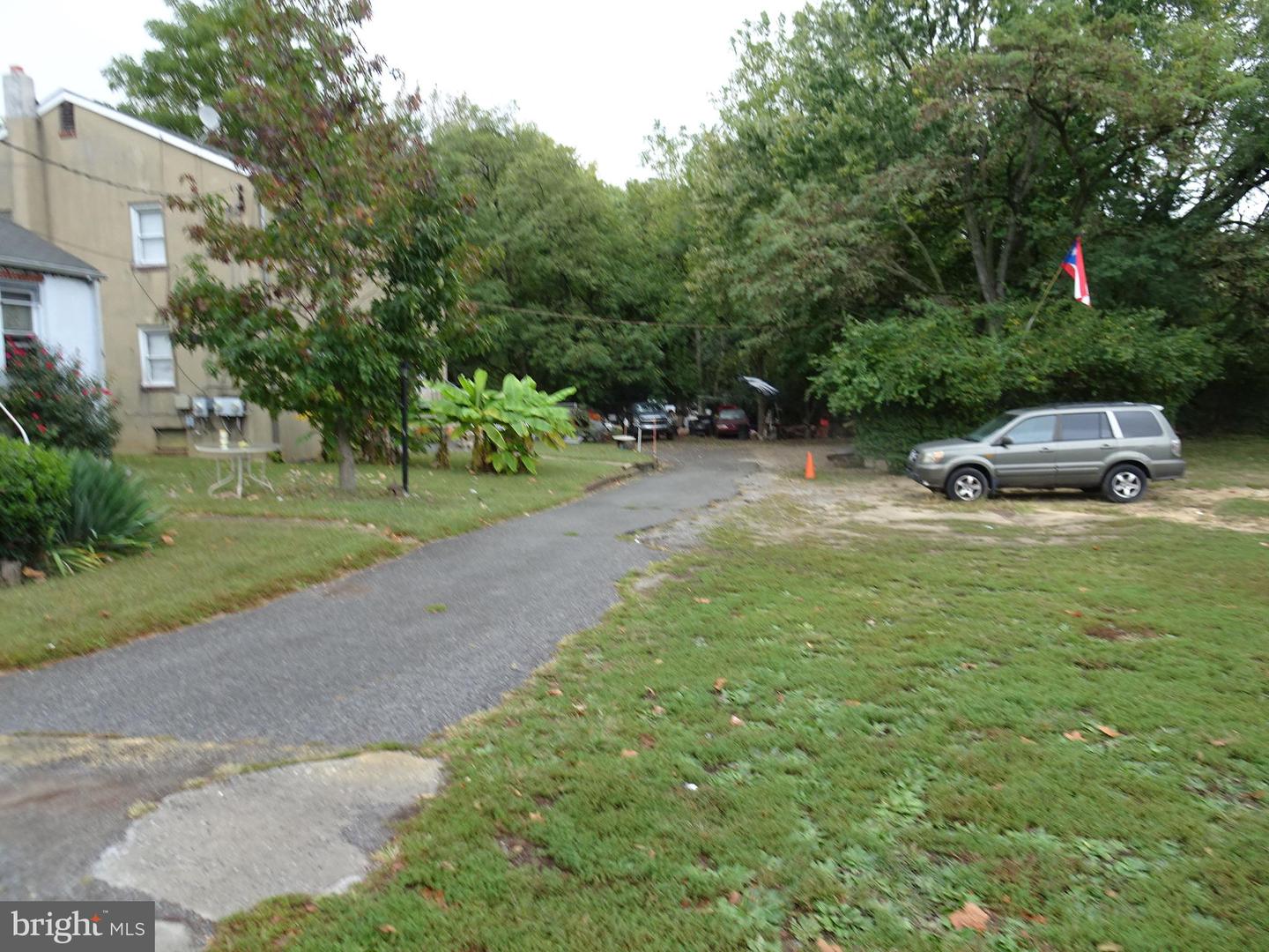 3014 New Castle Ave Property Photo 13
