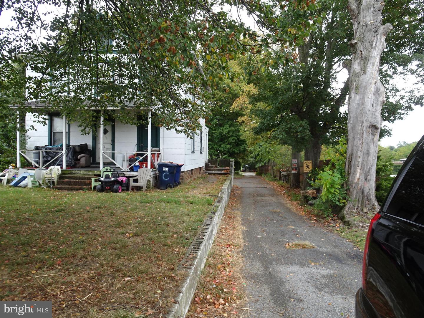 3014 New Castle Ave Property Photo 18