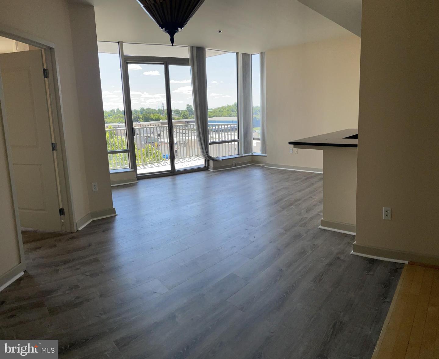 105-unit Christina Landing Dr #305 Property Photo 10