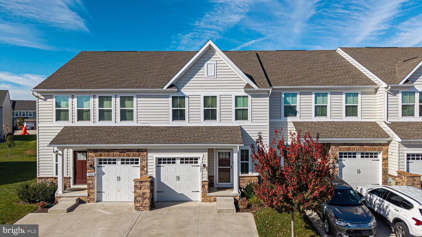 1404 Flintshire Dr Property Photo 1