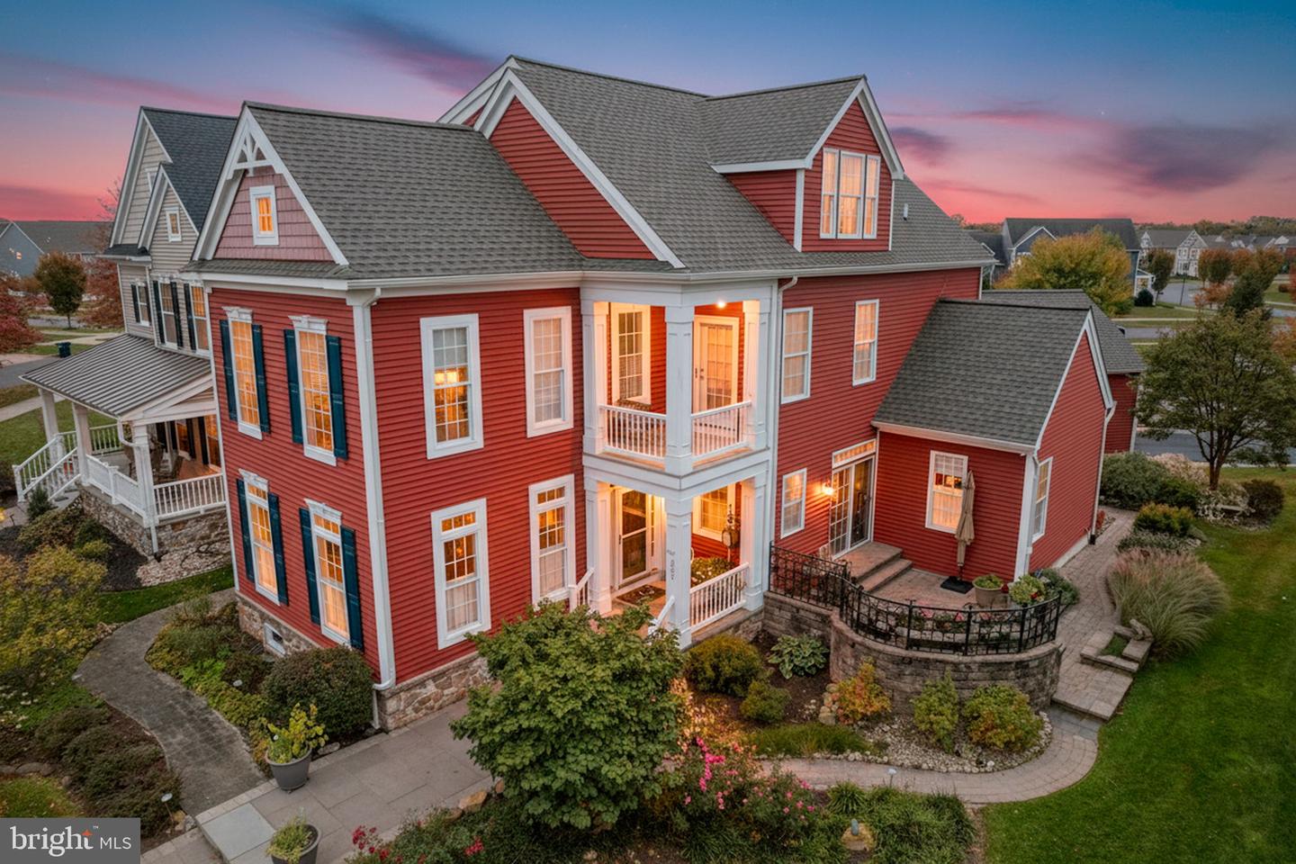 321 Ellenwood Dr Property Photo 1