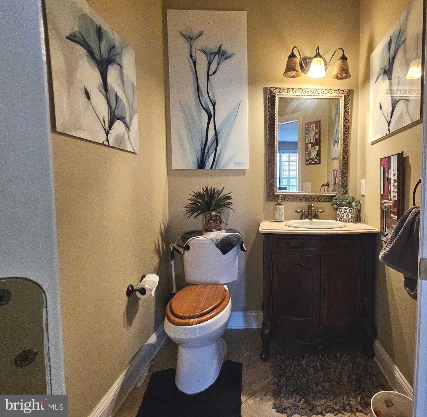 624 Nesting Ln Property Photo 8