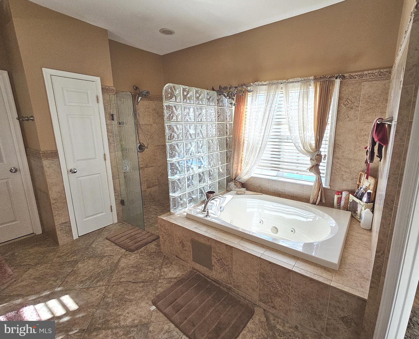 624 Nesting Ln Property Photo 32