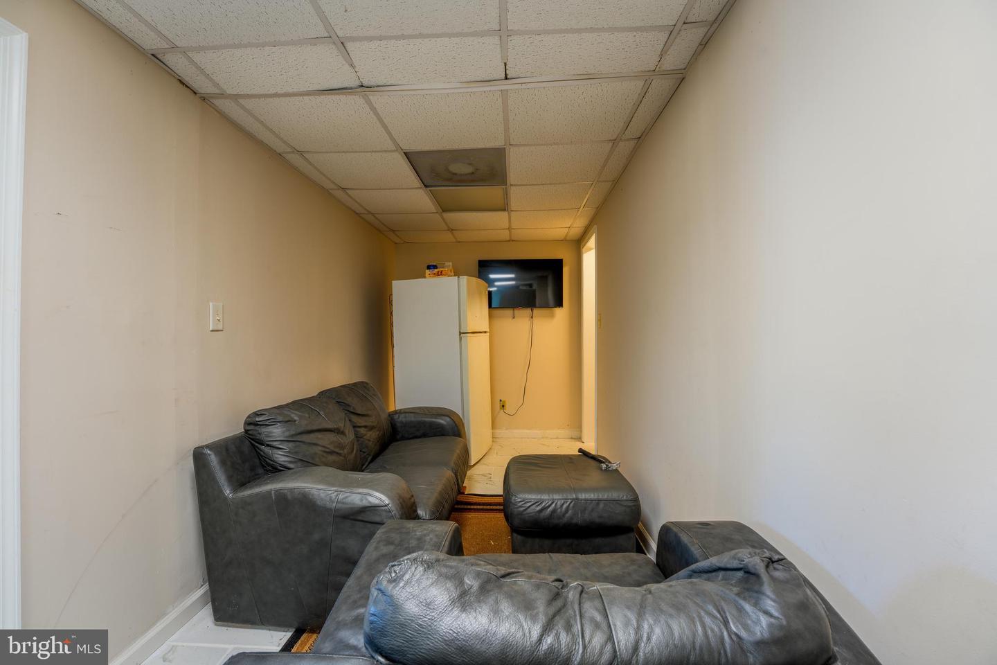 29 Anderson St Property Photo 47