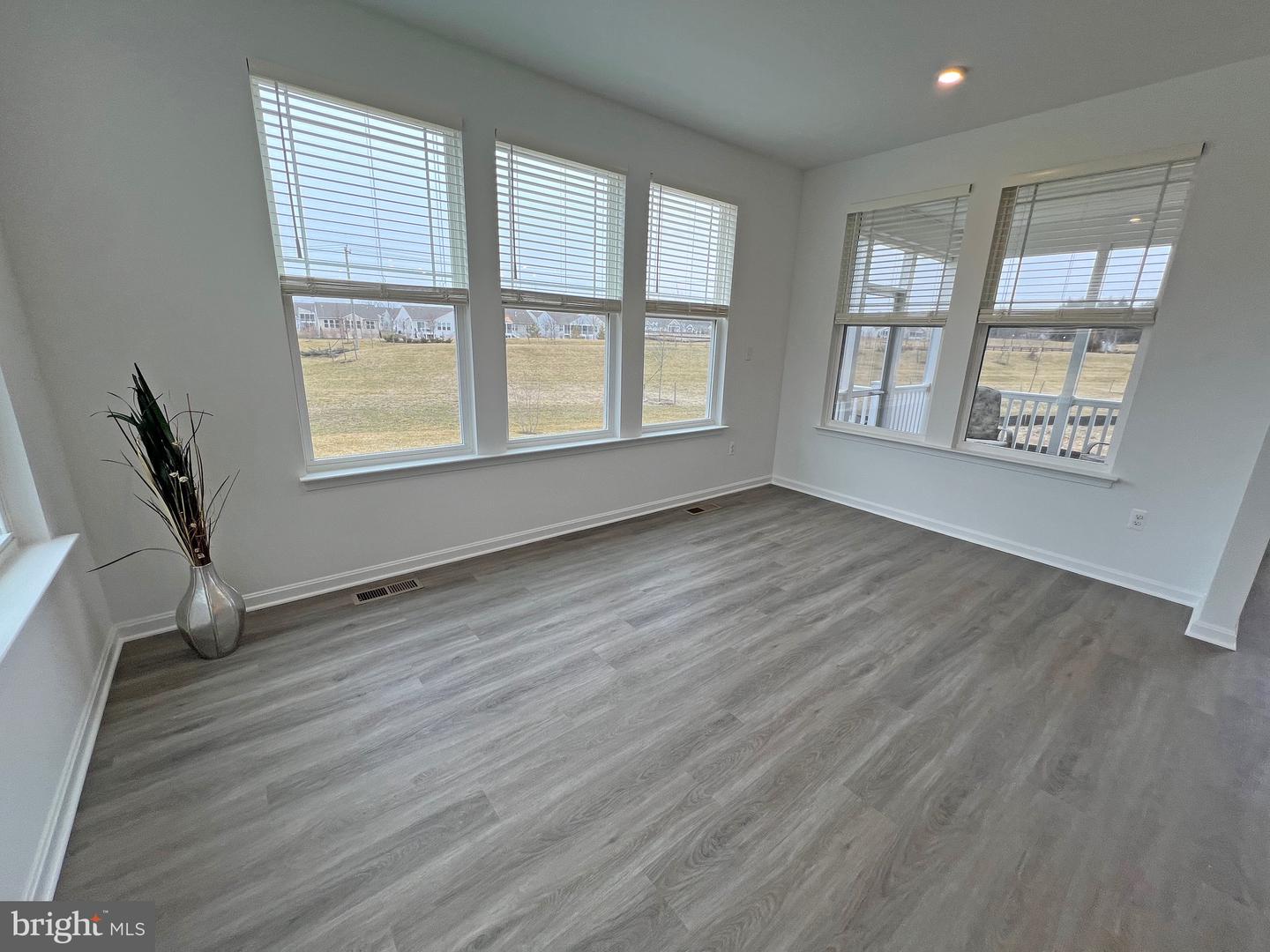 114 Austrian Pine Ct Property Photo 10