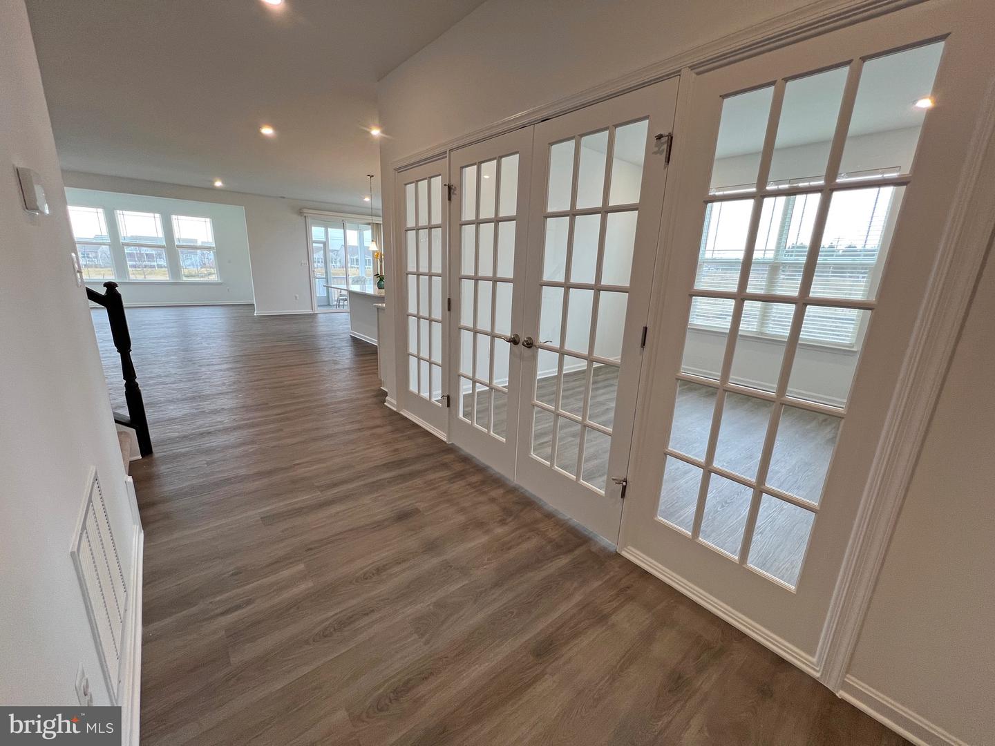 114 Austrian Pine Ct Property Photo 28