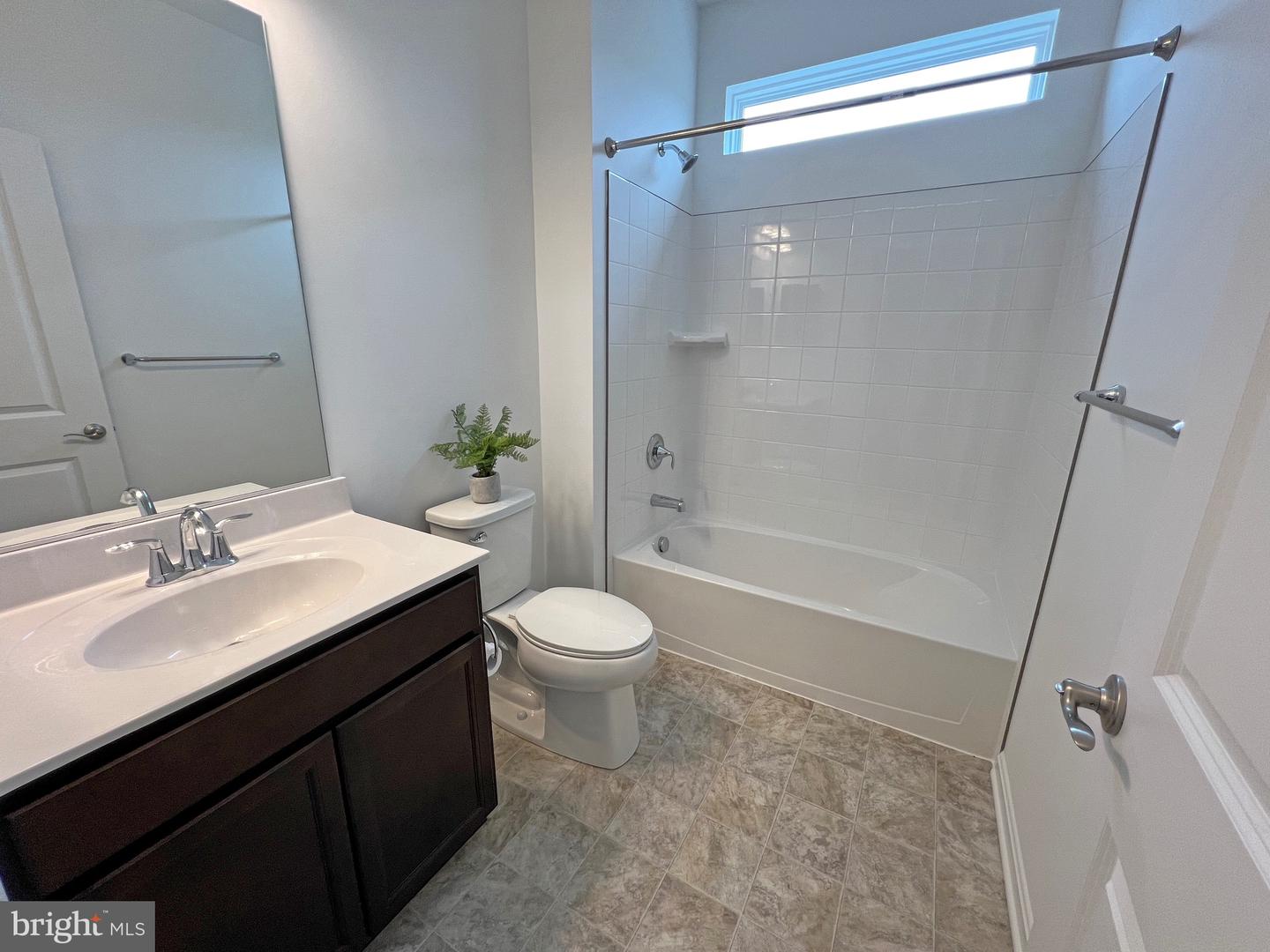 114 Austrian Pine Ct Property Photo 33