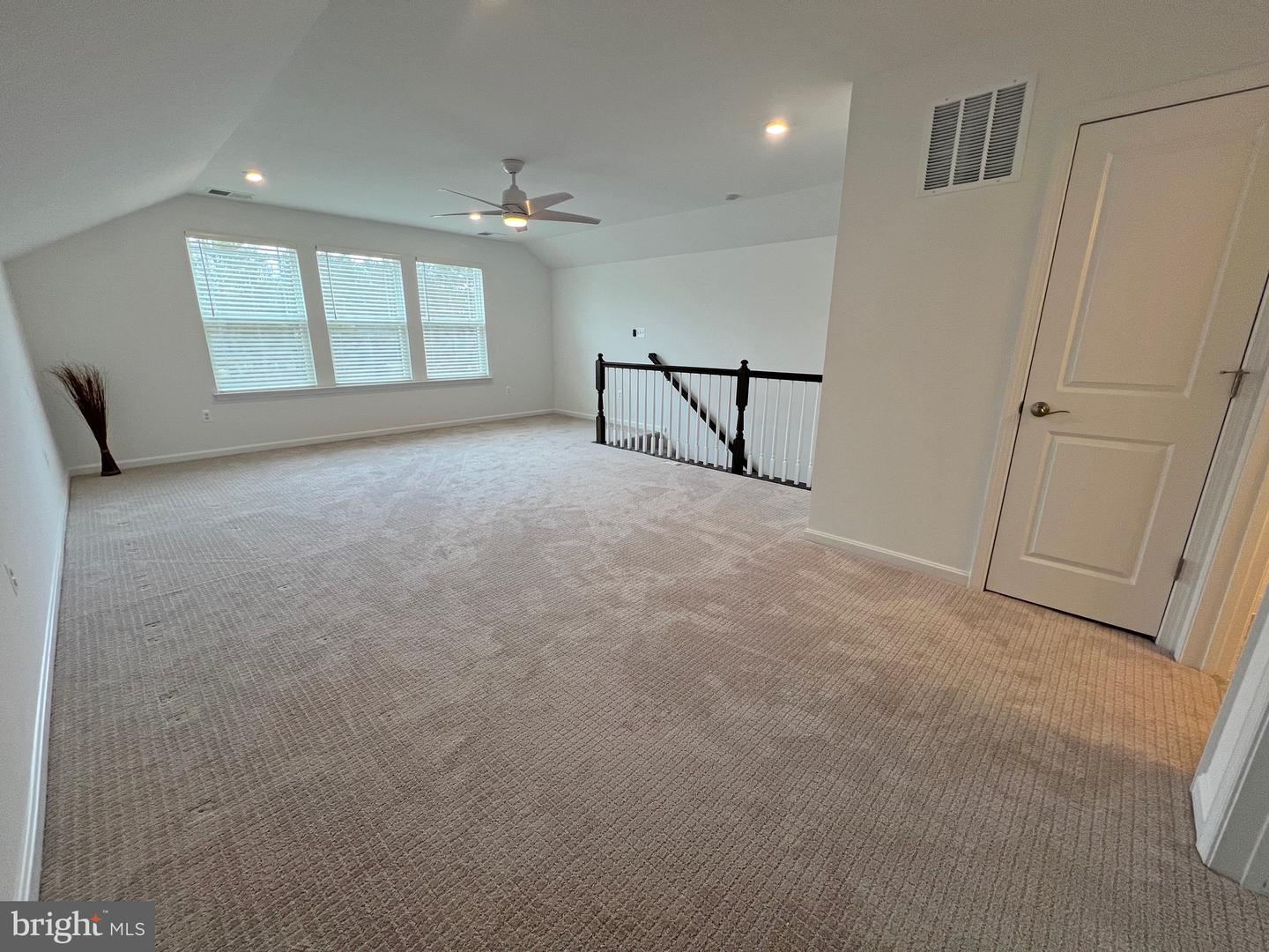 114 Austrian Pine Ct Property Photo 36