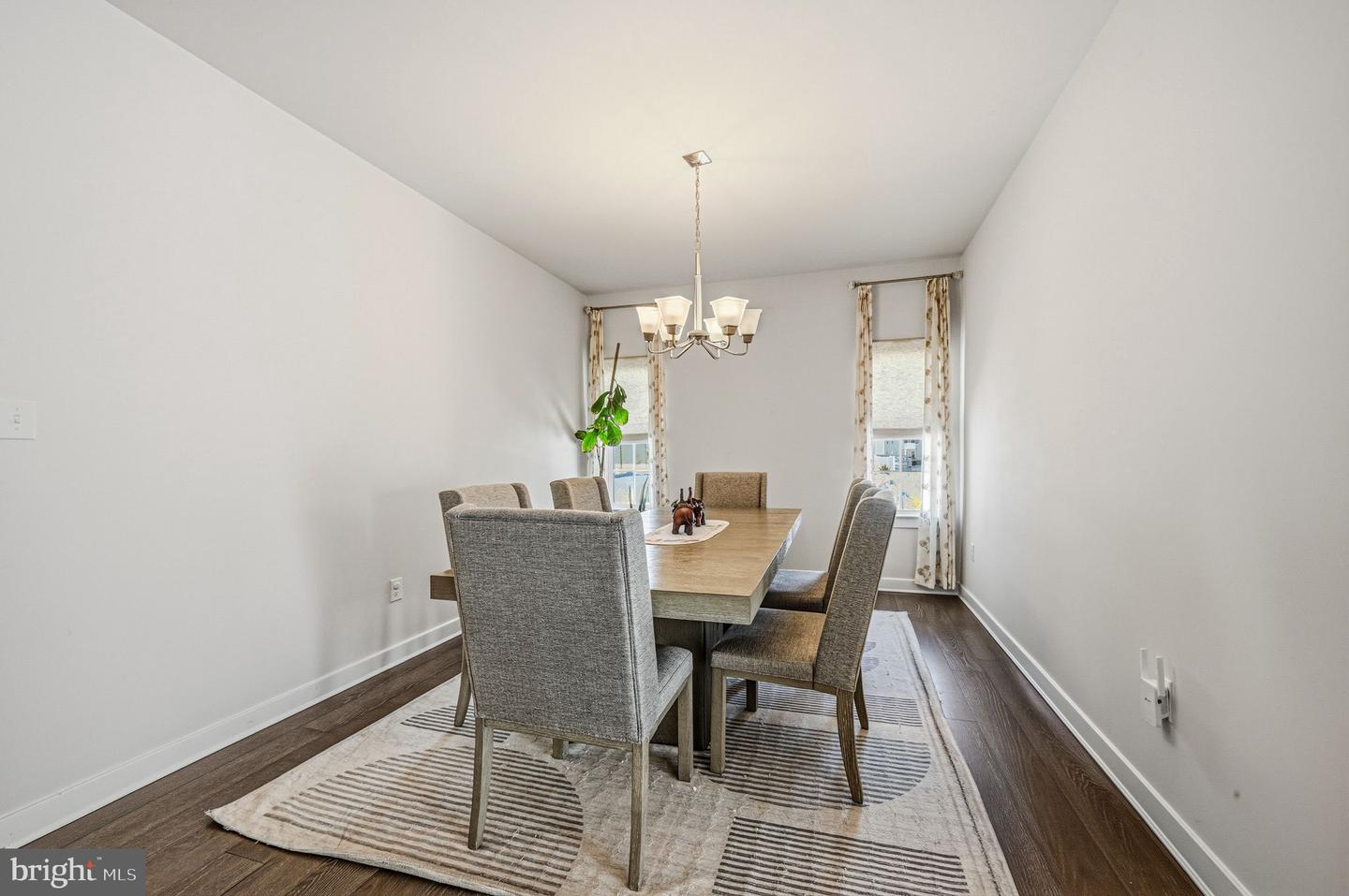 1036 Applecross Dr Property Photo 14