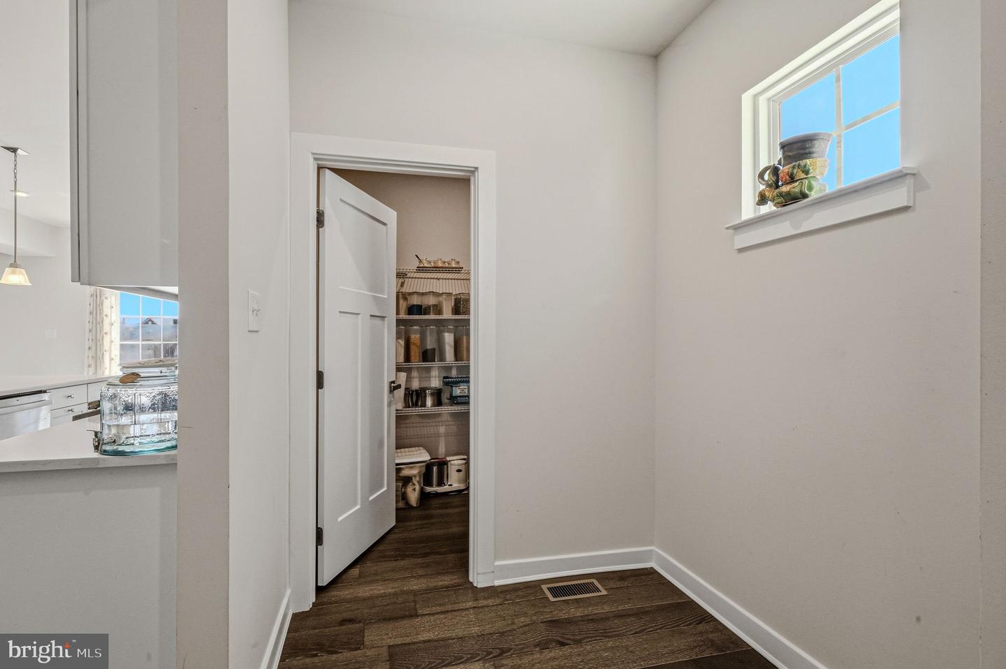 1036 Applecross Dr Property Photo 25