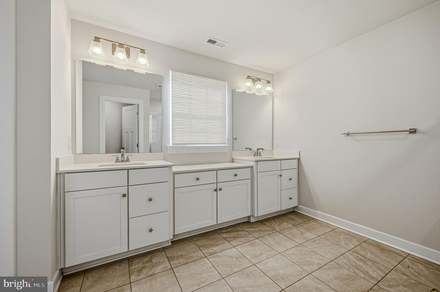 1036 Applecross Dr Property Photo 33