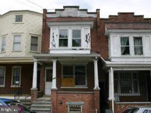 120 N Connell St Property Photo 1