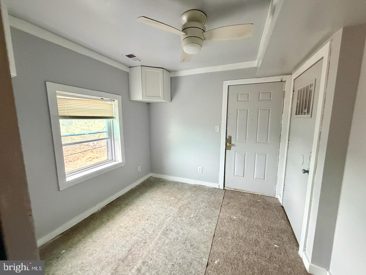 837 W 4th St Property Photo 52