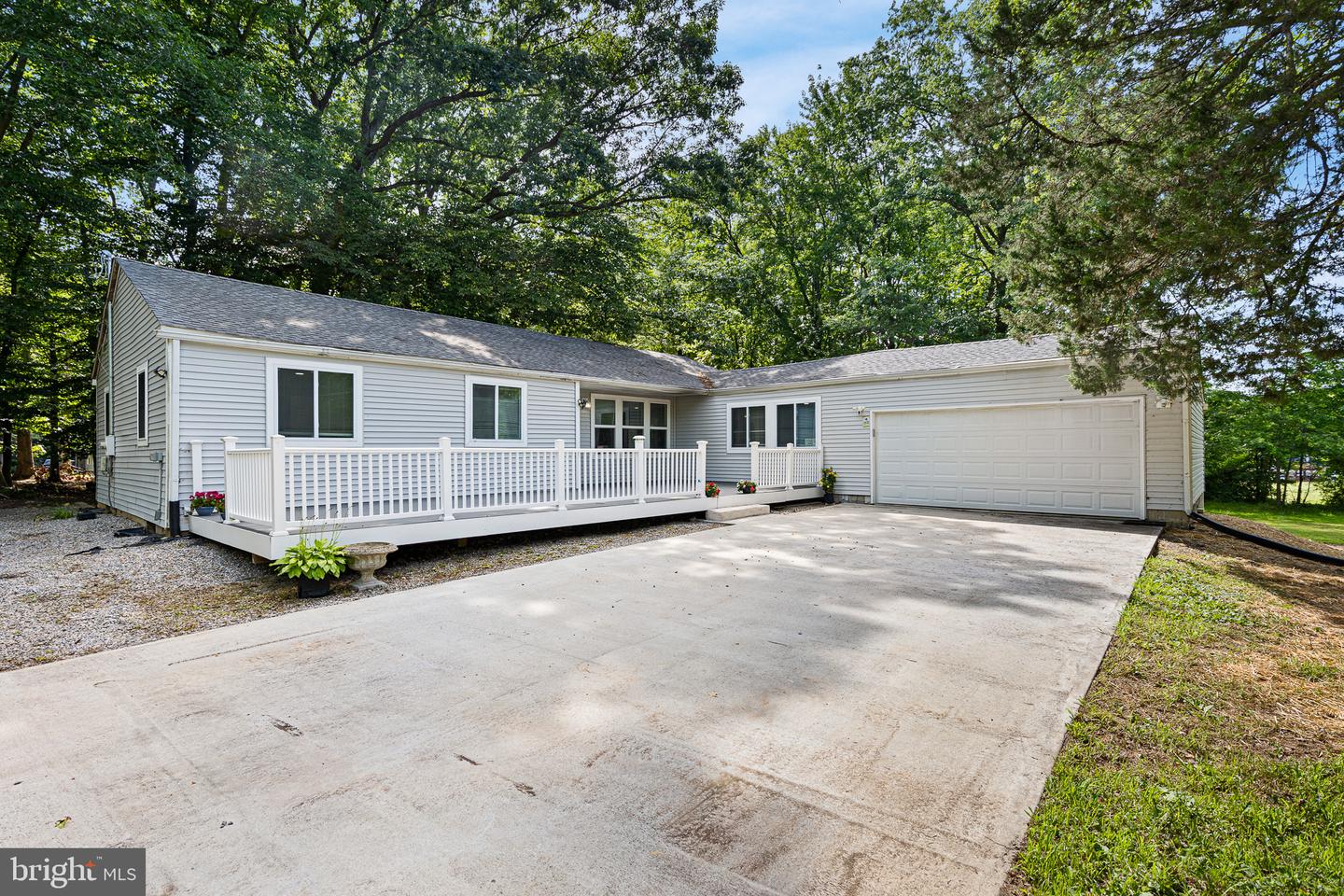 202 Welsh Tract Rd Property Photo 1