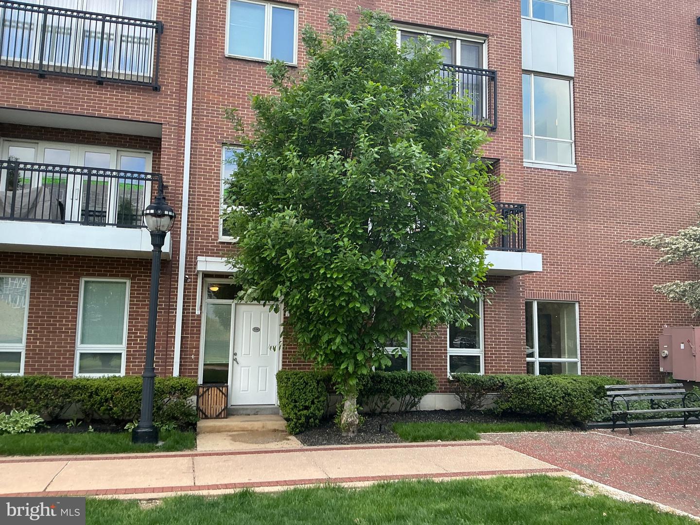 526 HARLAN BOULEVARD