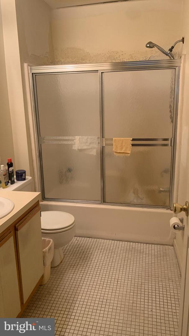 1025 N Madison St #309 Property Photo 8