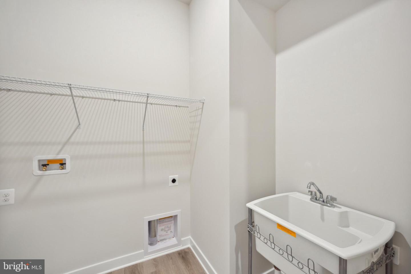 15 Golden Raintree Ct Property Photo 21