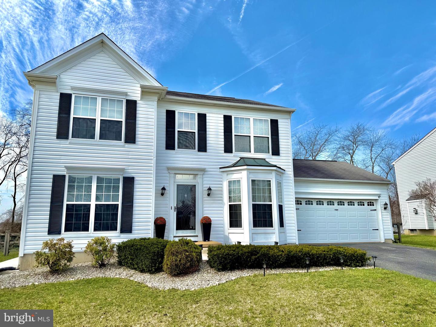 32 W MINGLEWOOD DR