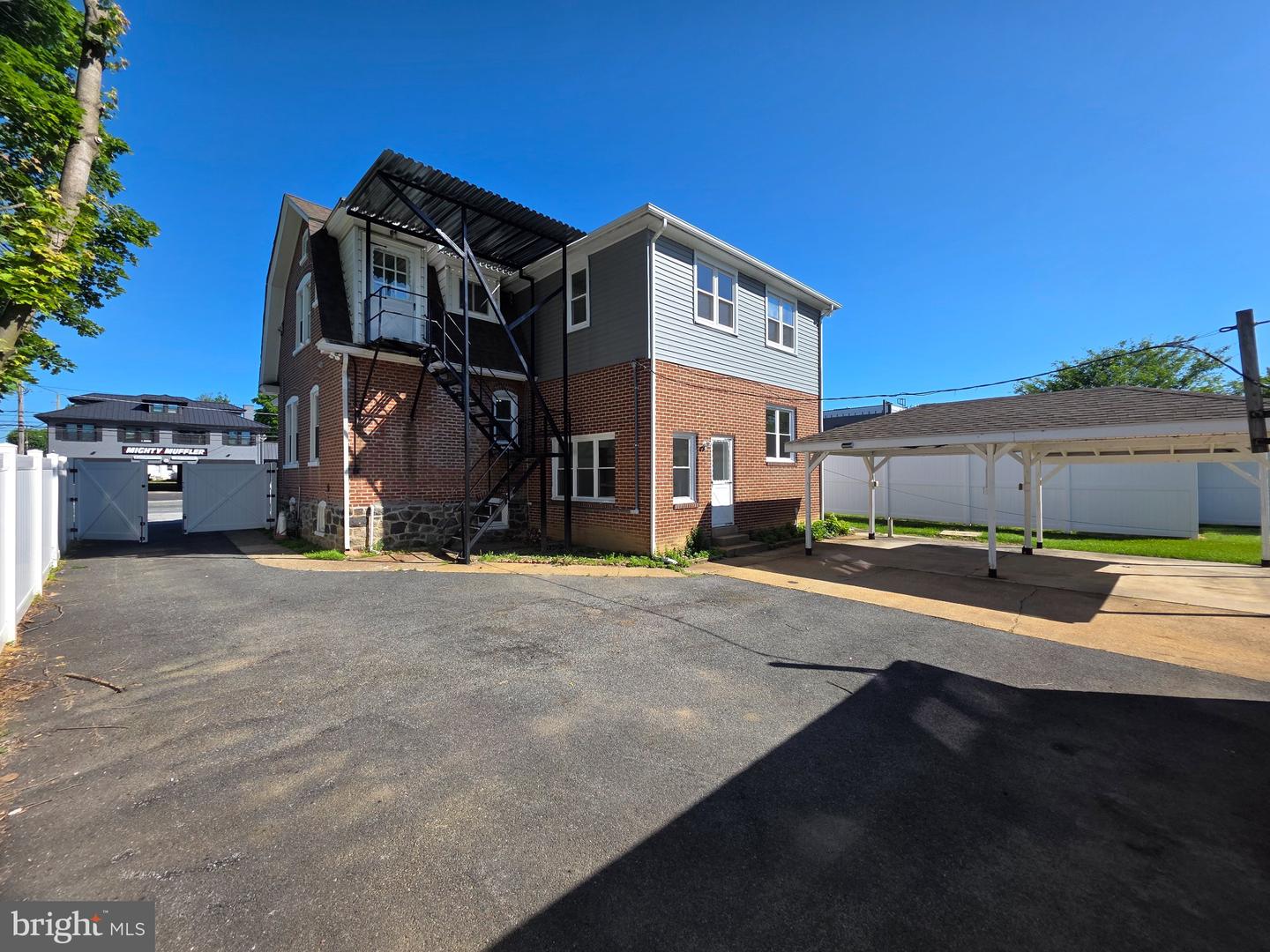 3220 Philadelphia Pike # Property Photo 2