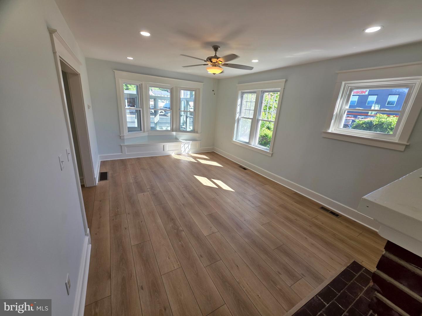 3220 Philadelphia Pike # Property Photo 9