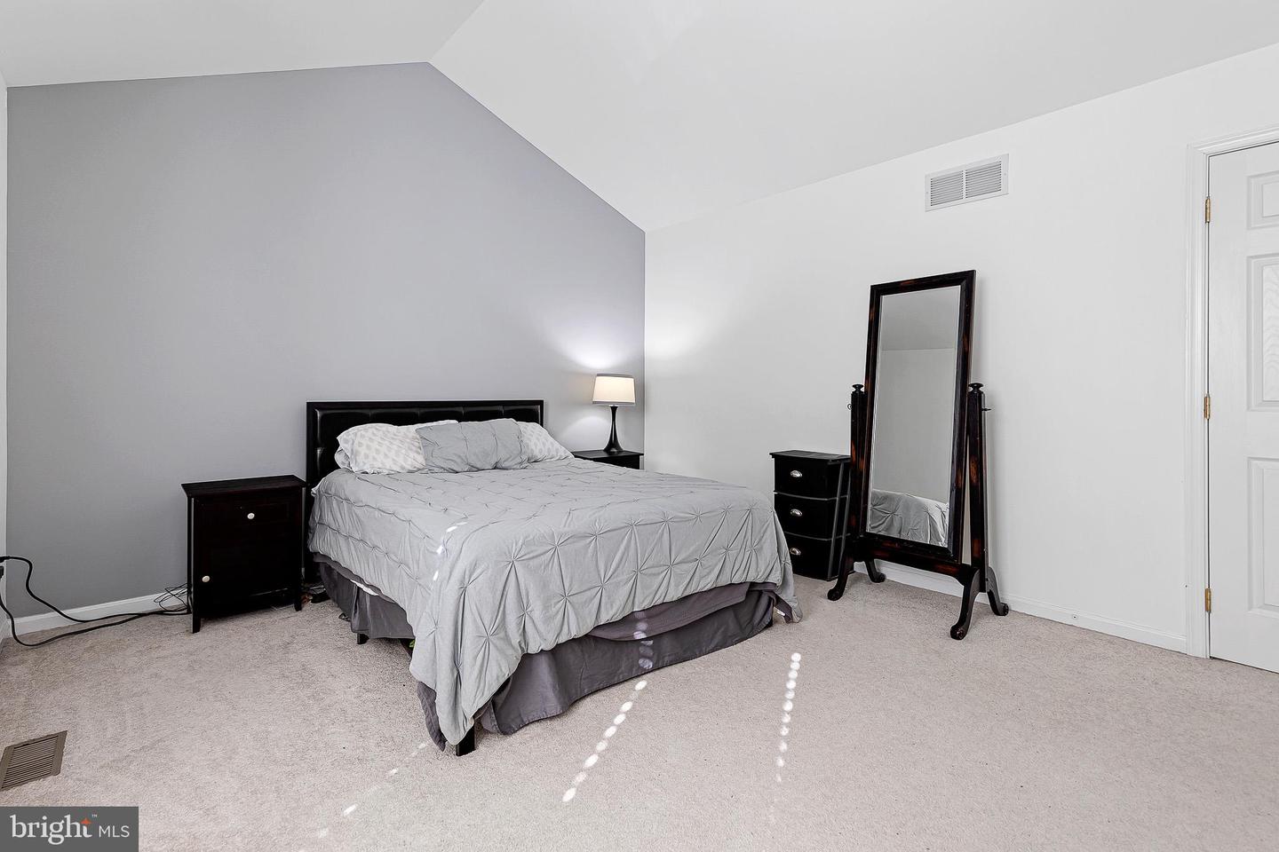13 Sycamore Ln Property Photo 19
