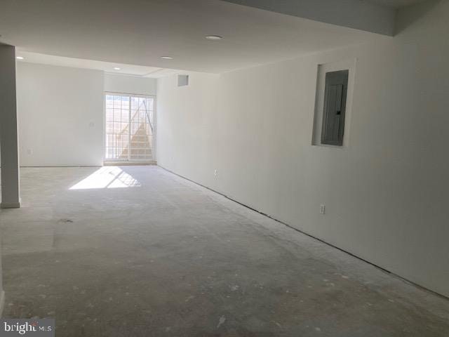609 Ravenglass Dr Property Photo 25