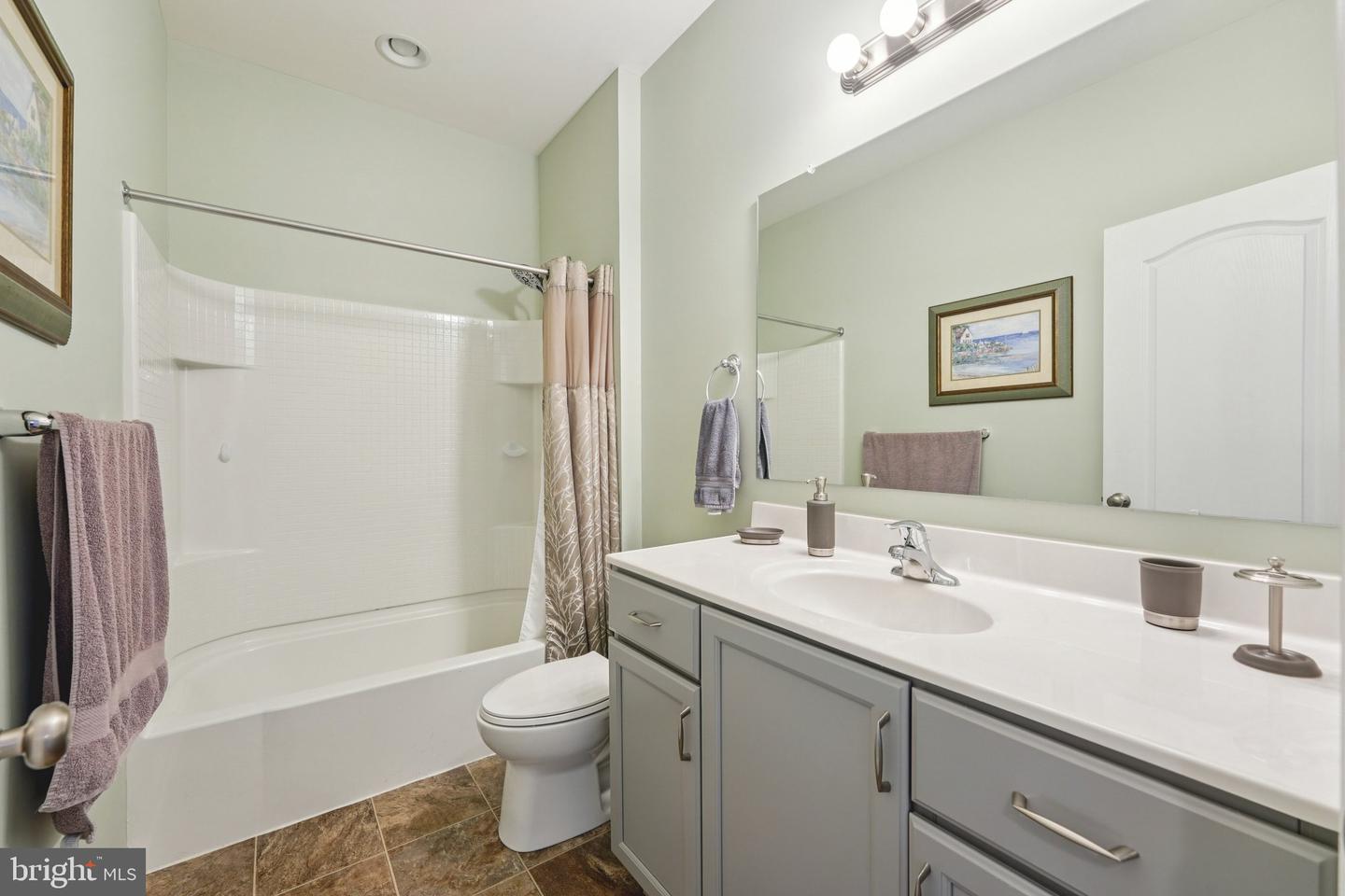 4605 Bogart Ln Property Photo 33