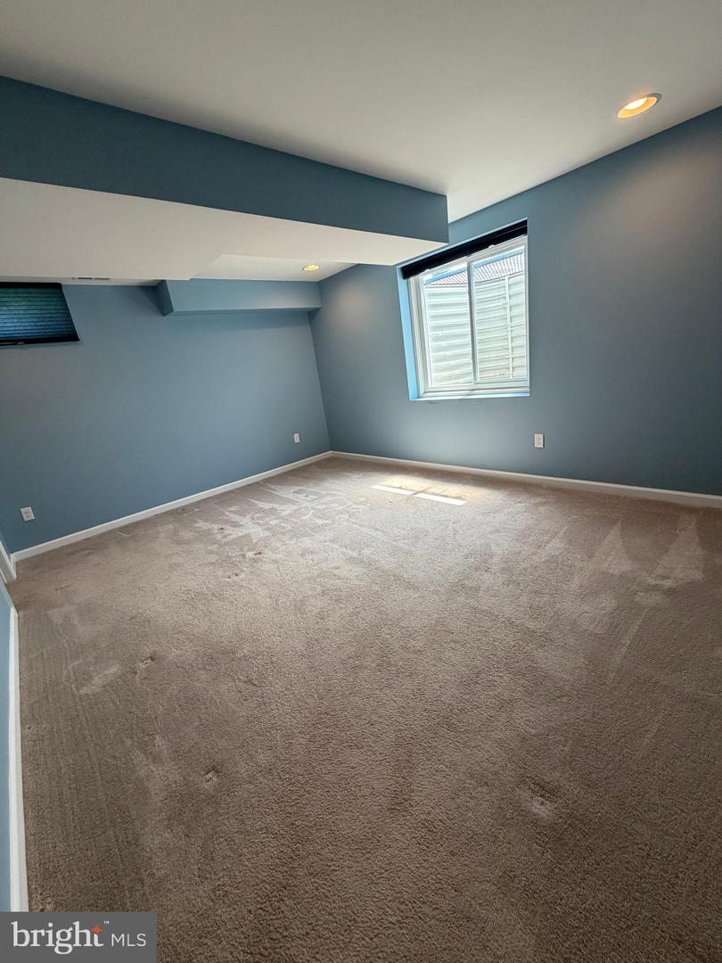 4605 Bogart Ln Property Photo 48