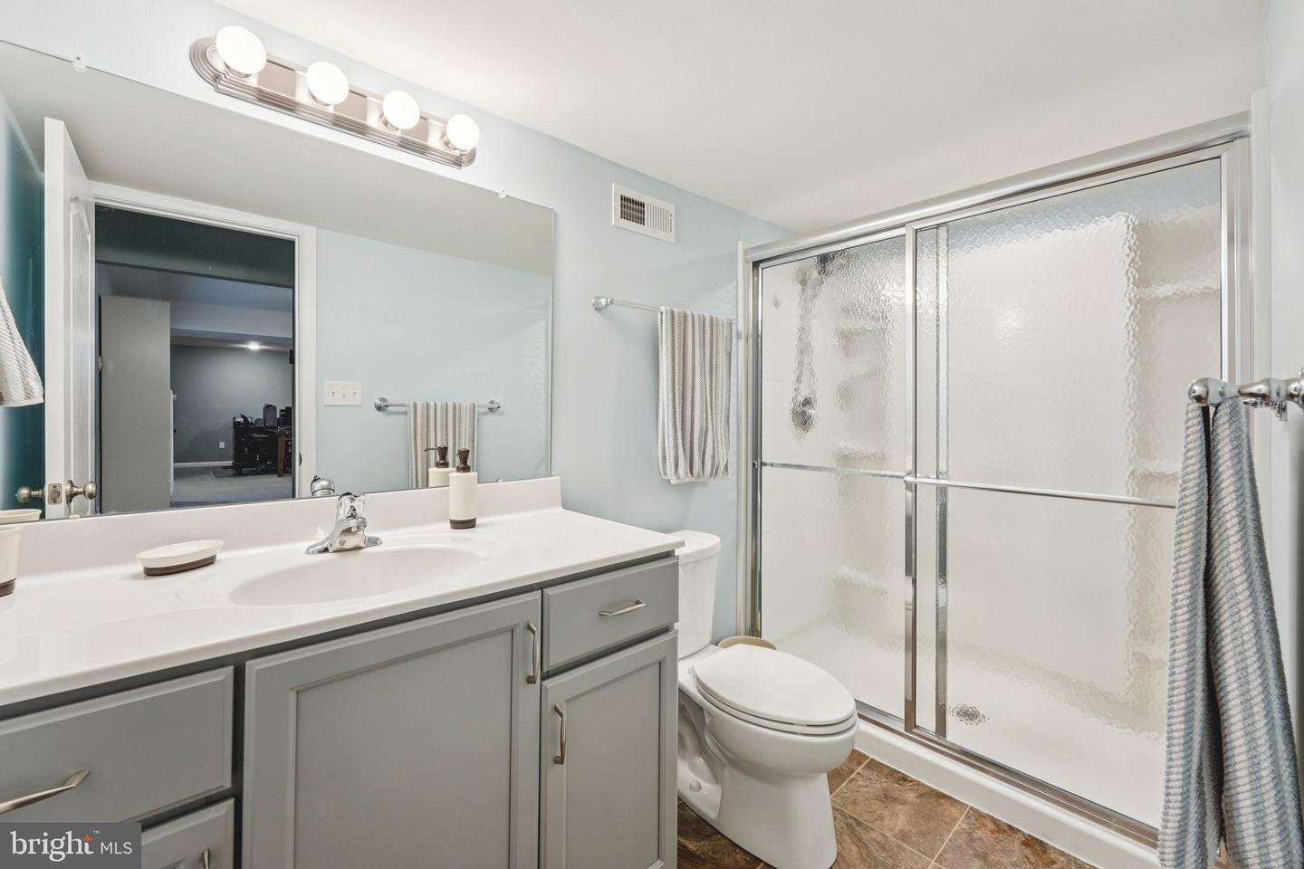 4605 Bogart Ln Property Photo 49