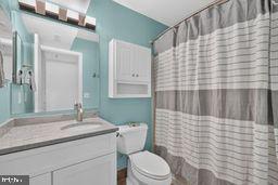 204 Michelle Ct #100 Property Photo 27