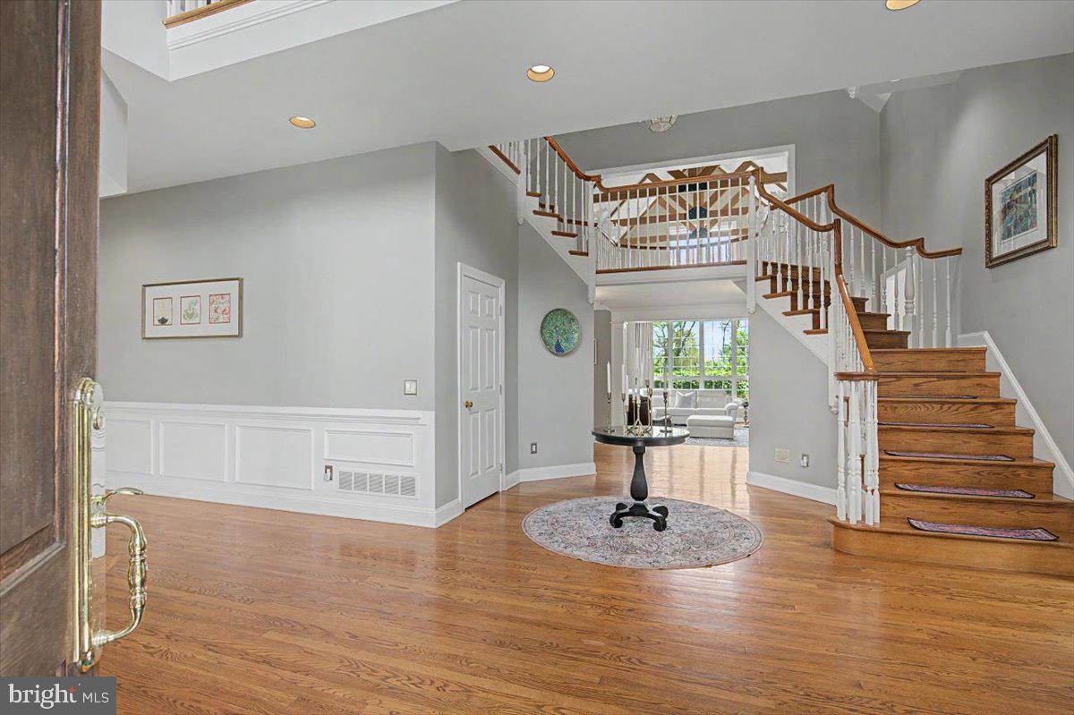 9 Summit Ln Property Photo 5