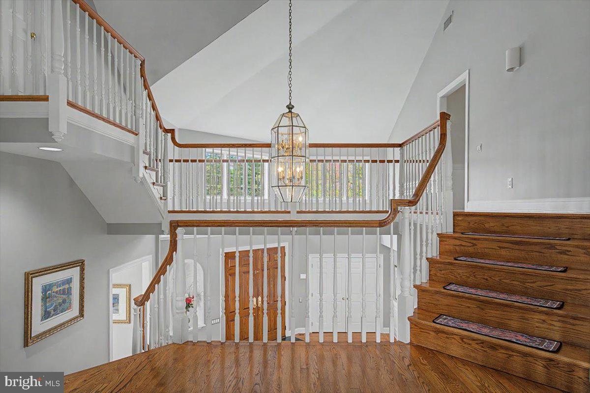 9 Summit Ln Property Photo 19