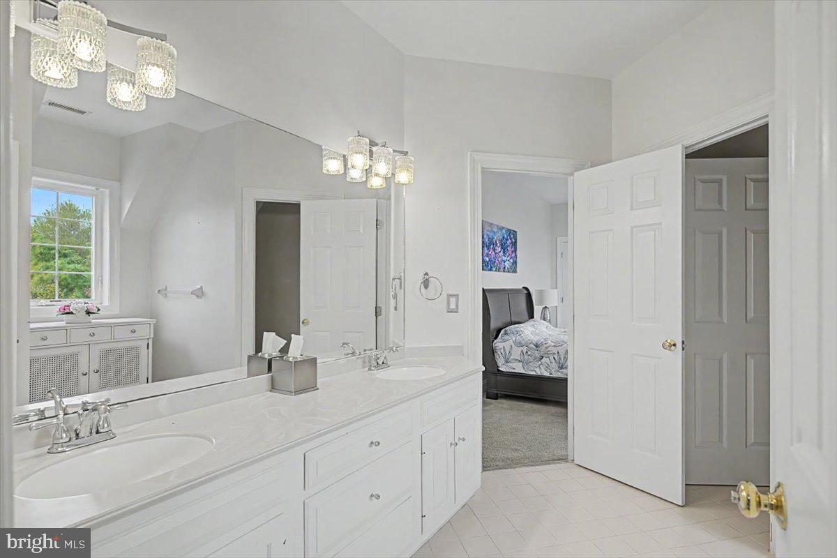 9 Summit Ln Property Photo 25